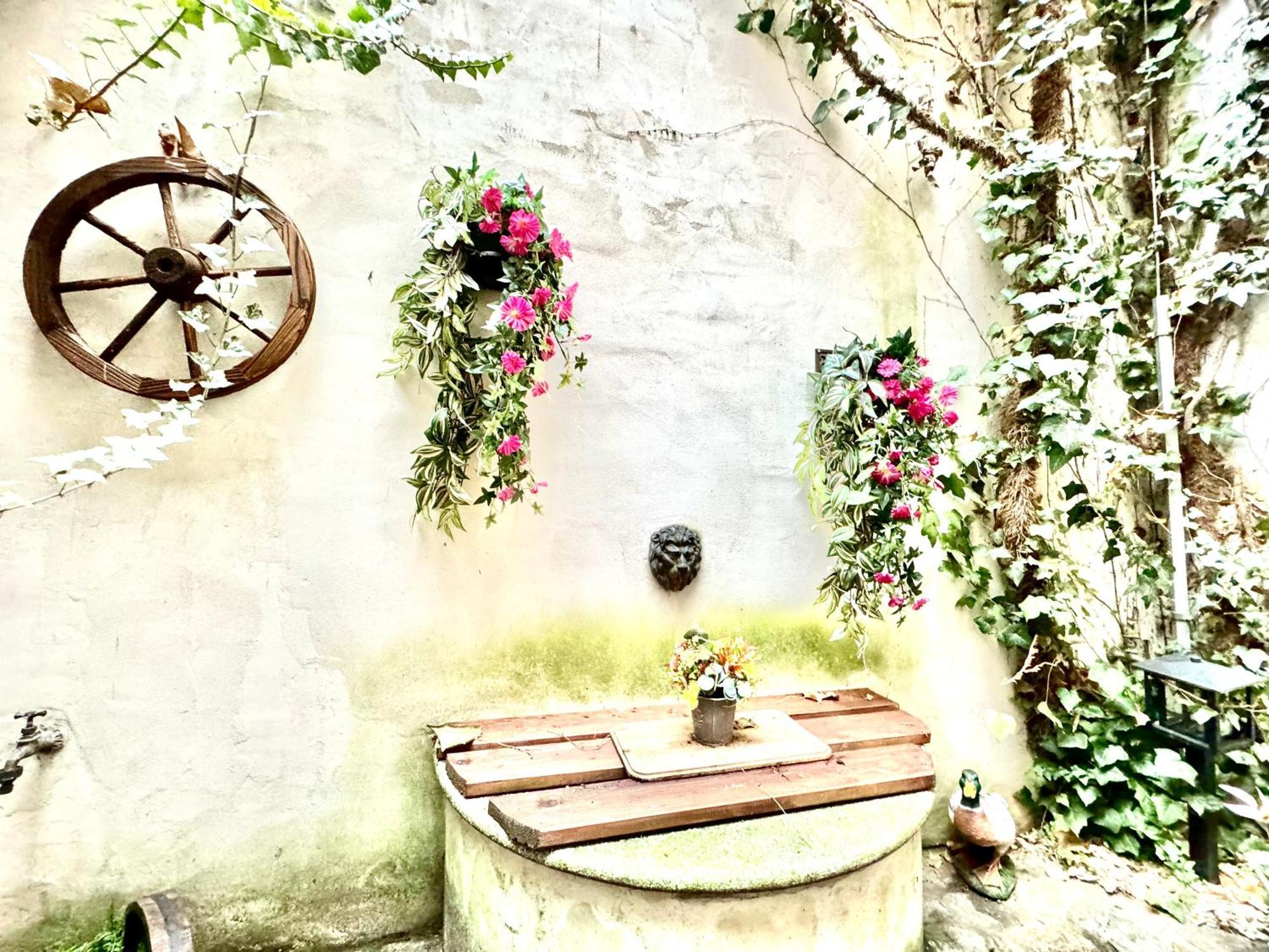 Elegantsuite 1 Minut Charles Bridge Ps5 And Garden * Prague