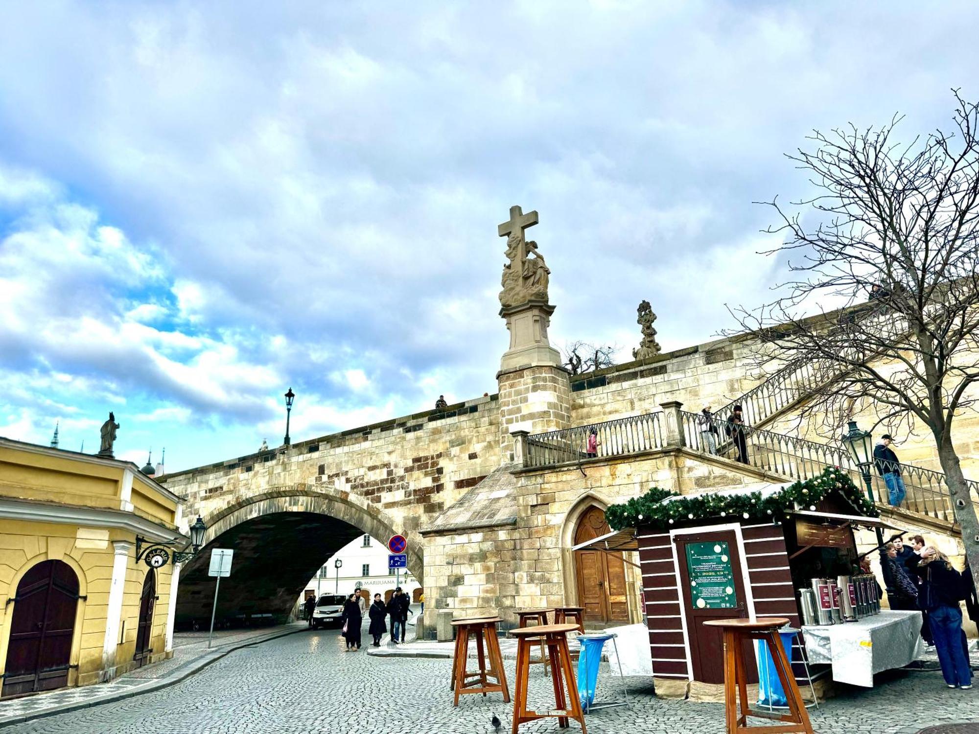 Elegantsuite 1 Minut Charles Bridge Ps5 And Garden Prague